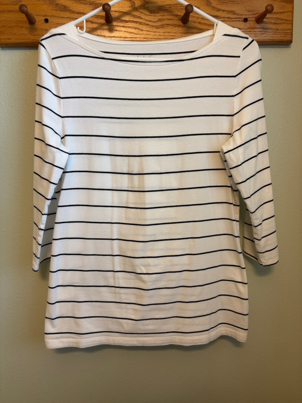 White Black Striped Boatneck 3/4 Sleeve Top
